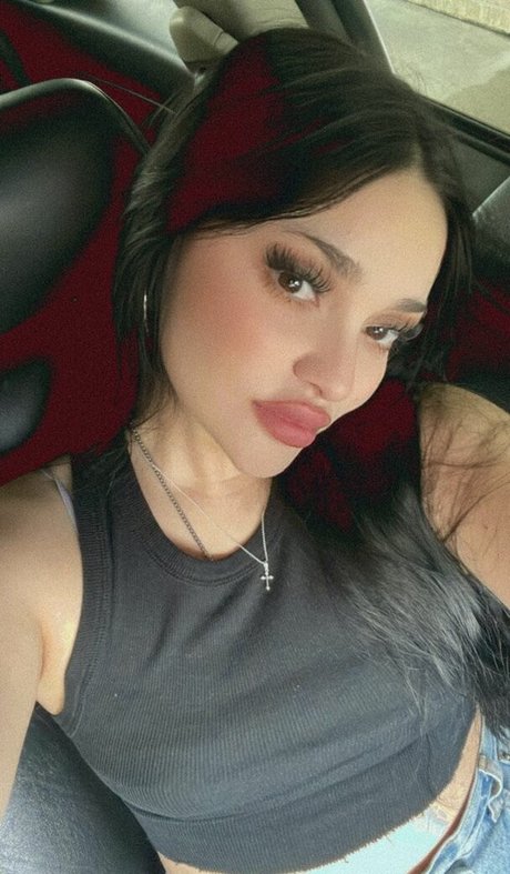 Foto desnuda filtrada de OnlyFans de Bernaarose