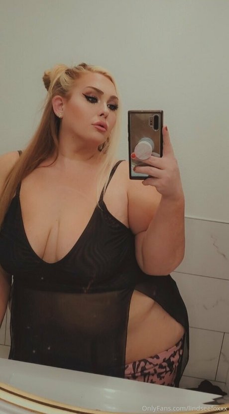 Foto desnuda filtrada de OnlyFans de Lindseefoxxx