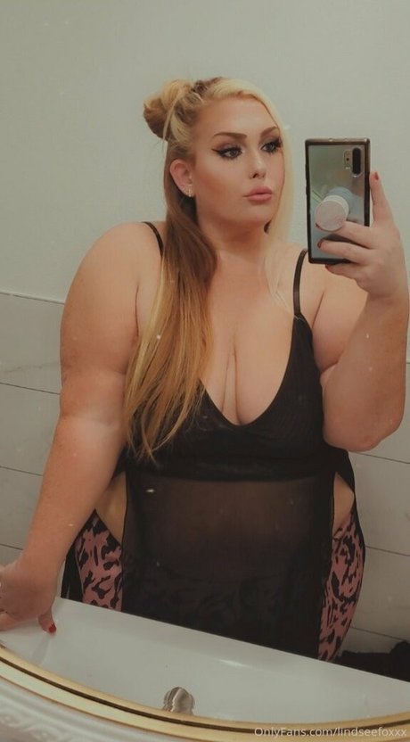 Foto desnuda filtrada de OnlyFans de Lindseefoxxx