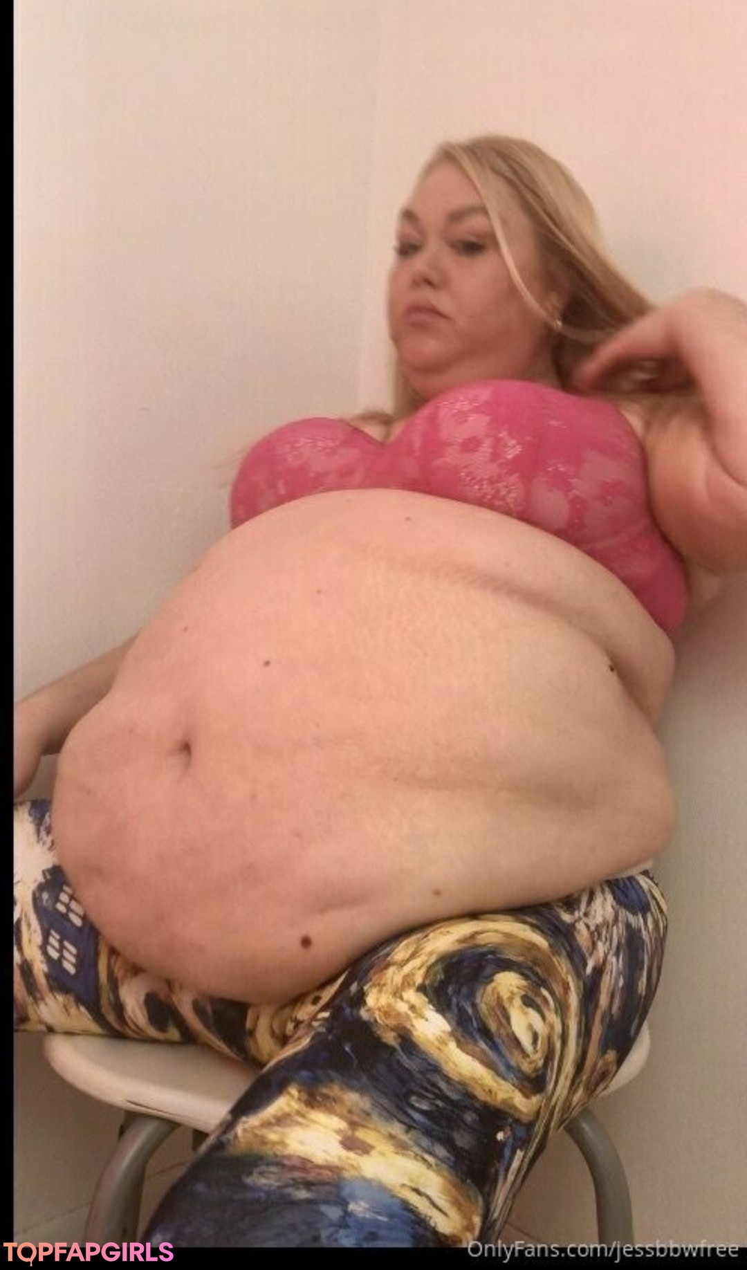 Foto desnuda filtrada de OnlyFans de Jessbbwfree #52 Foto desnuda filtrada de OnlyFans de Jessbbwfree #52