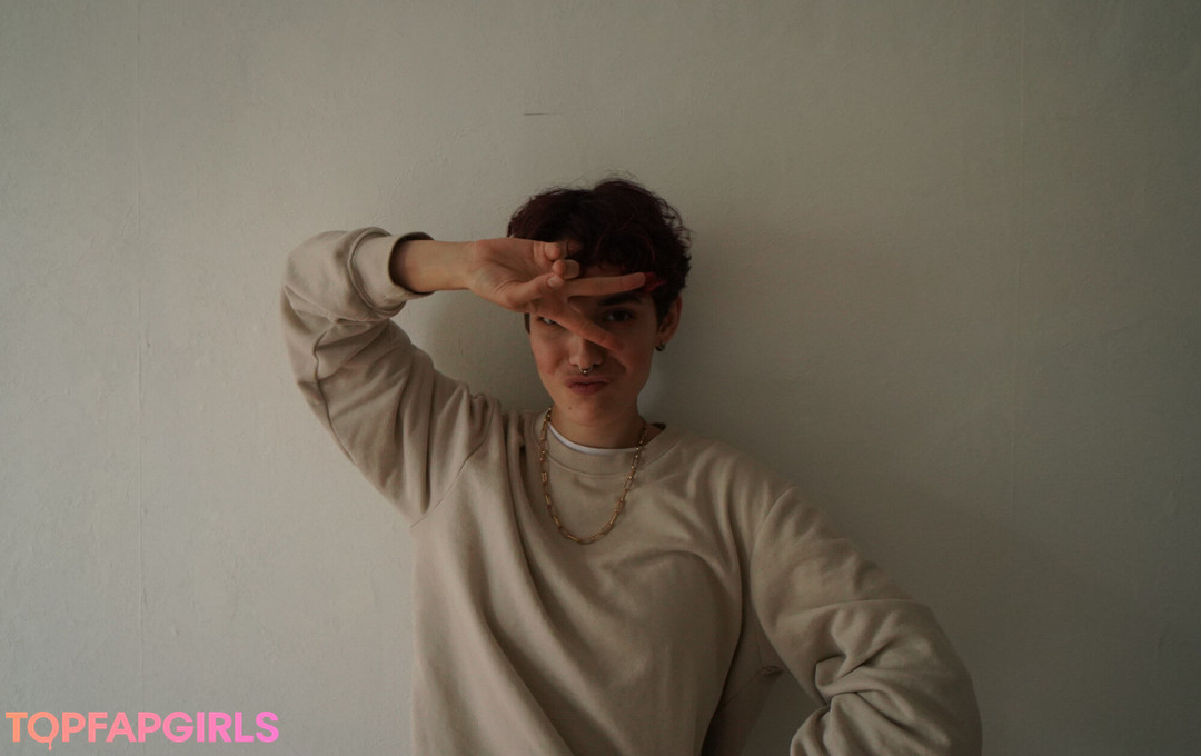 Foto desnuda filtrada de OnlyFans de Megakikiboy #36 Foto desnuda filtrada de OnlyFans de Megakikiboy #36