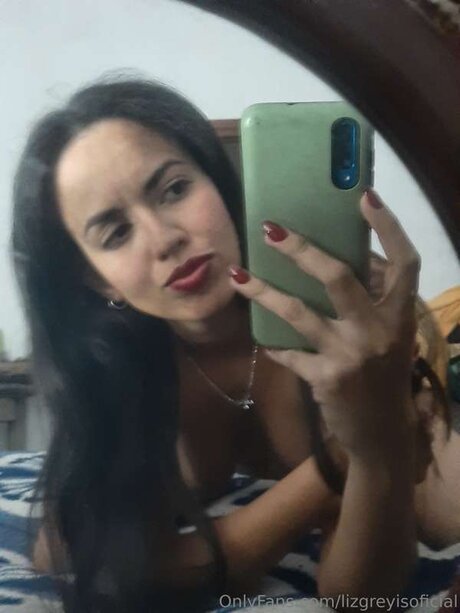 Foto desnuda filtrada de OnlyFans de Lizgreyisoficial