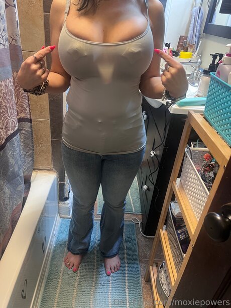 Foto desnuda filtrada de OnlyFans de Moxiepowers