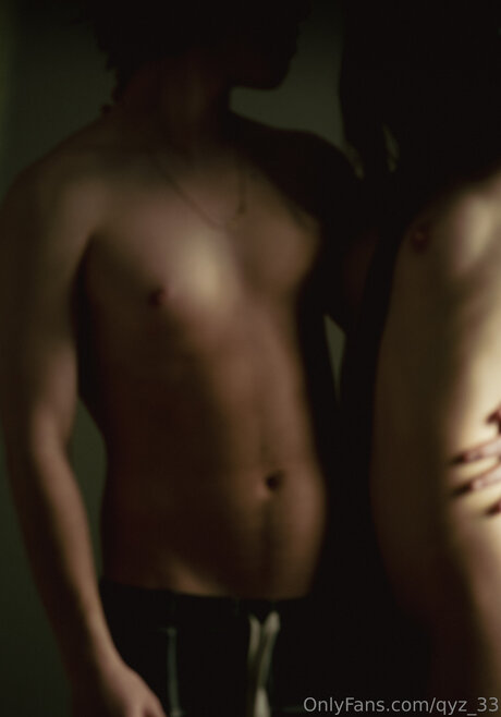 Foto desnuda filtrada de OnlyFans de Qyz 33