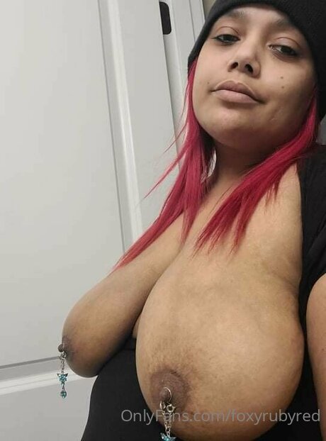 Foxyrubyred
