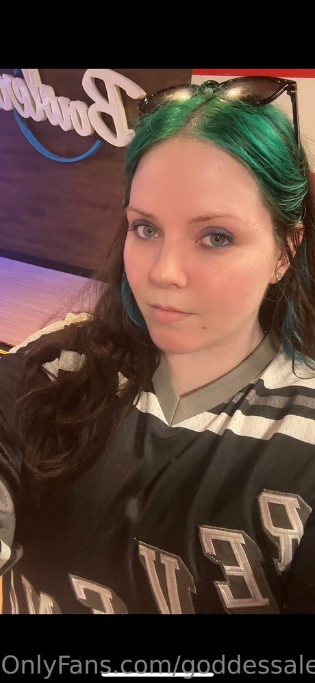 Goddessalexarayne