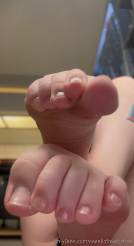 Foto desnuda filtrada de OnlyFans de Ceeallofmeforfree