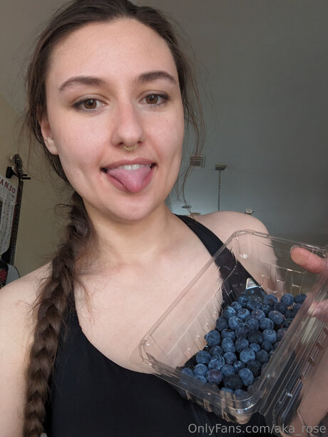 Aka Rose