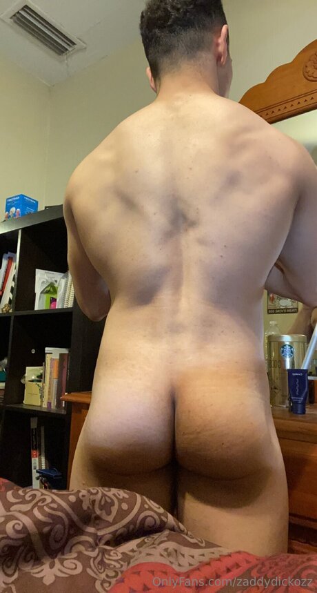 Foto desnuda filtrada de OnlyFans de Zaddydickozz