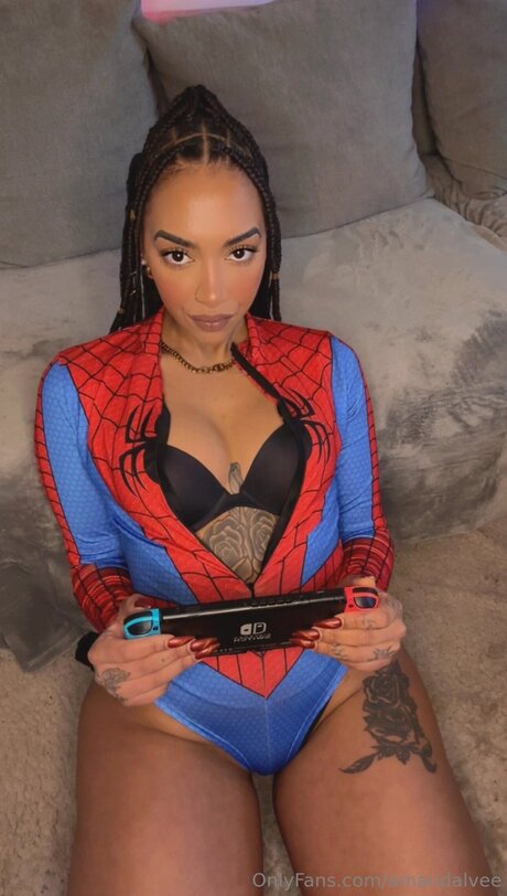 Amandalvee