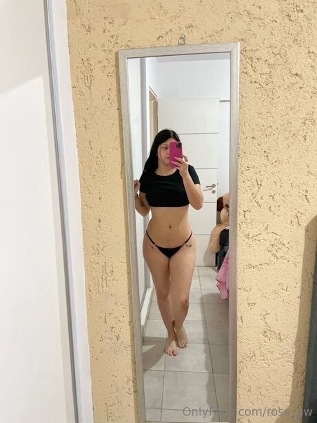 Foto desnuda filtrada de OnlyFans de Kindlerose
