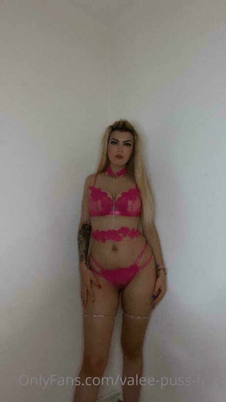 Valentinagoleafree