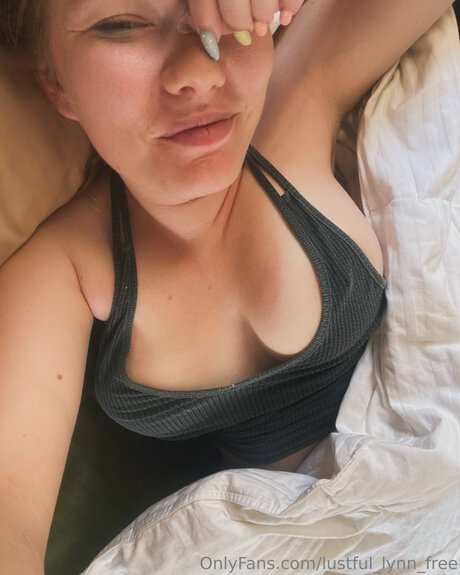 Lustful Lynn Free