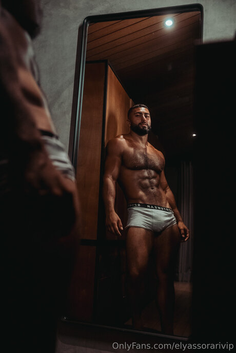 Foto desnuda filtrada de OnlyFans de Yourpersianking