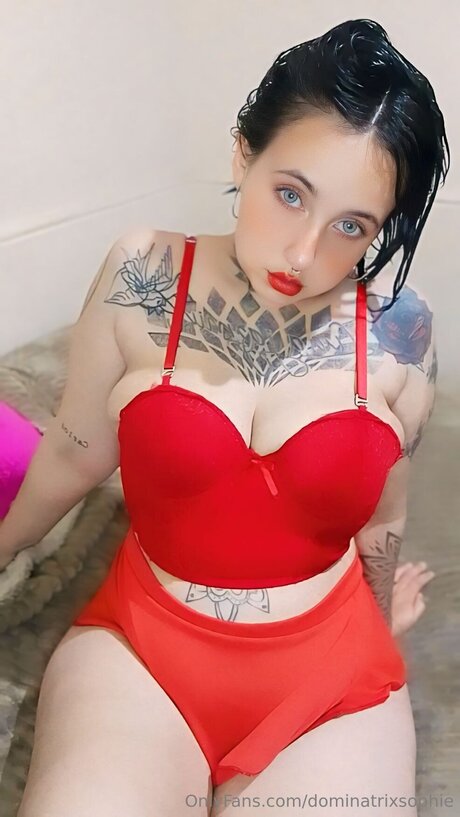 Foto desnuda filtrada de OnlyFans de Dominatrixsophie