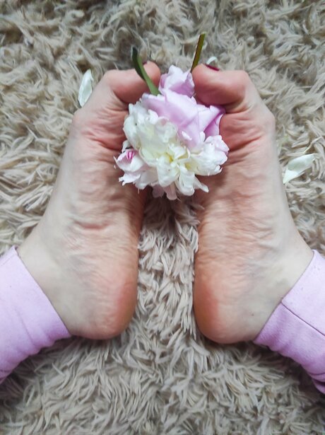 Goddessblondiefeet