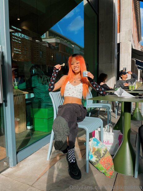 Foto desnuda filtrada de OnlyFans de Magikmilktea