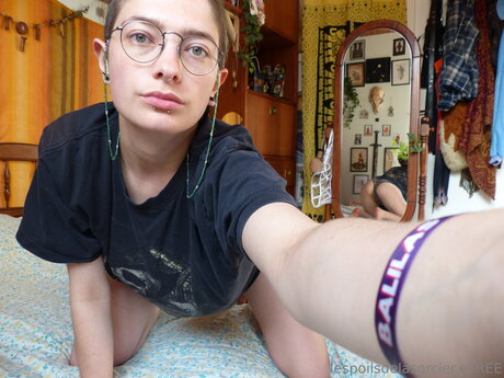 Poilsdesorcier Efree