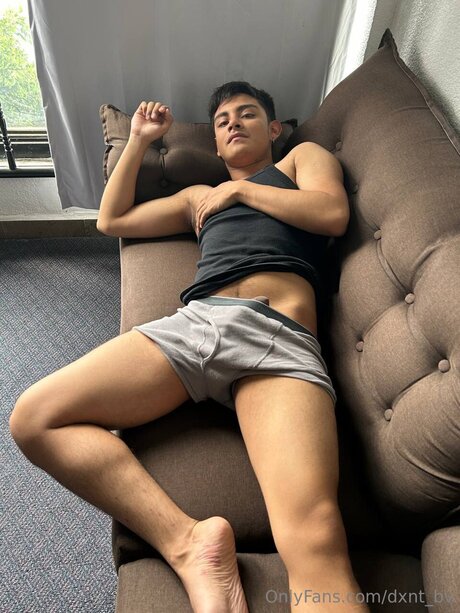 Foto desnuda filtrada de OnlyFans de Dxnt Bv