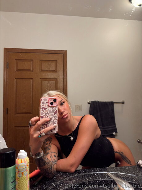 Itsblondebarbie