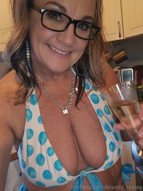 Foto desnuda filtrada de OnlyFans de Brandy Raines