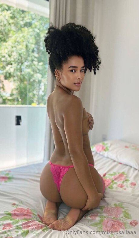 Foto desnuda filtrada de OnlyFans de Missrosaliaaa