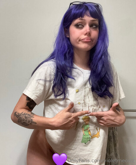Violetmeowz