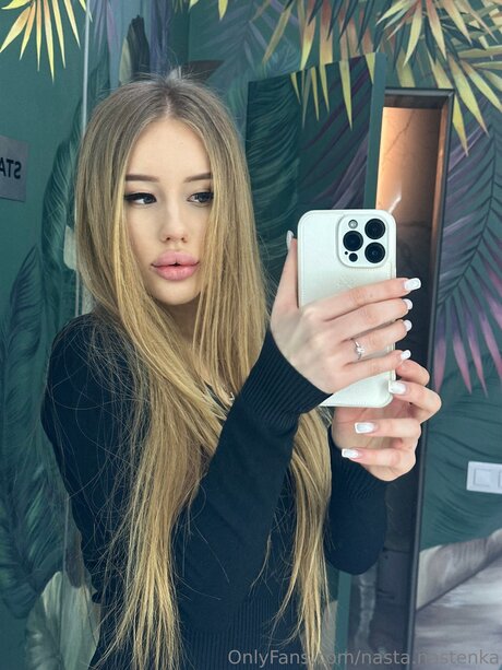 Foto desnuda filtrada de OnlyFans de Nasta Nastenka
