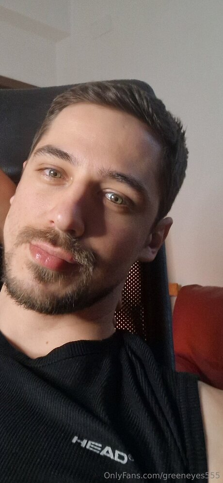 Greeneyes555
