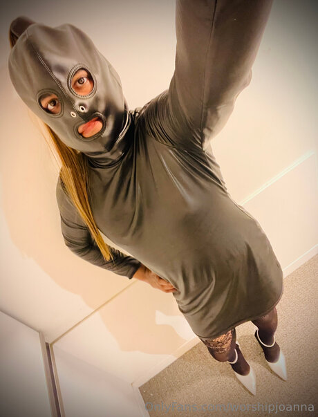 Foto desnuda filtrada de OnlyFans de Worshipjoanna
