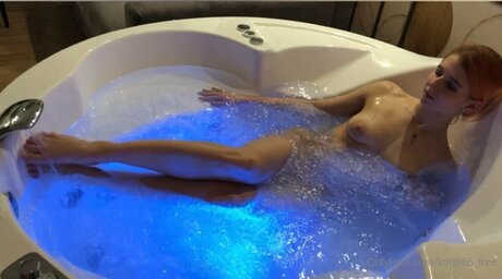 Foto desnuda filtrada de OnlyFans de Kott666 Free