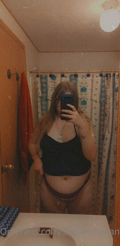 Foto desnuda filtrada de OnlyFans de Adeliamarlene