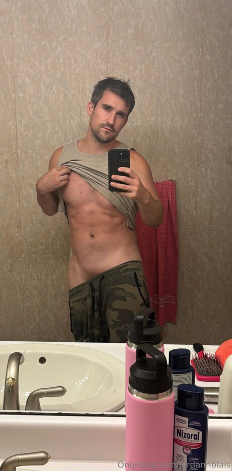 Foto desnuda filtrada de OnlyFans de Jordannblais