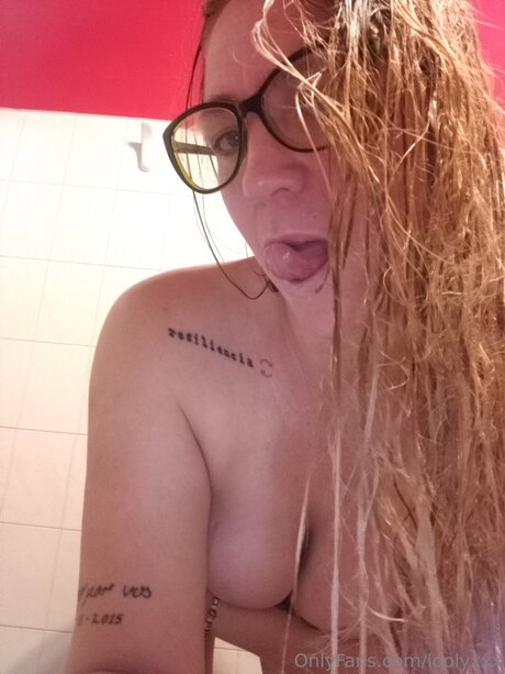 Foto desnuda filtrada de OnlyFans de Loolyxxx