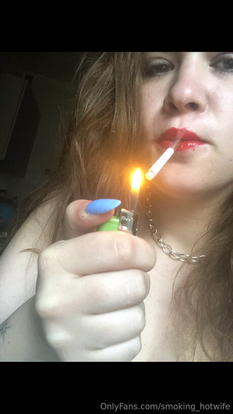 Smoking Hotwife