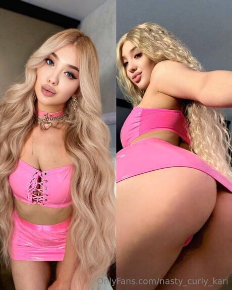 Foto desnuda filtrada de OnlyFans de Nasty Curly Kari