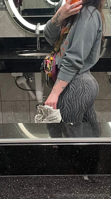 Foto desnuda filtrada de OnlyFans de Dolly Sharton