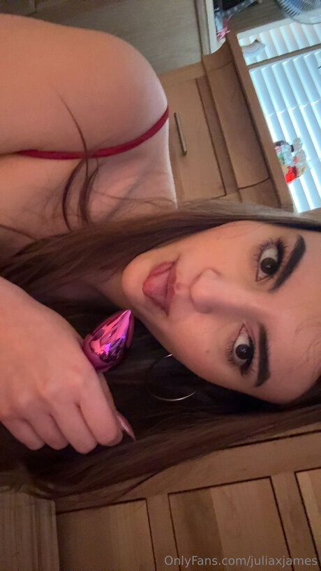 Foto desnuda filtrada de OnlyFans de Juliaxjames