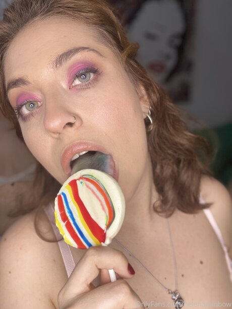 Foto desnuda filtrada de OnlyFans de Helenarainbow