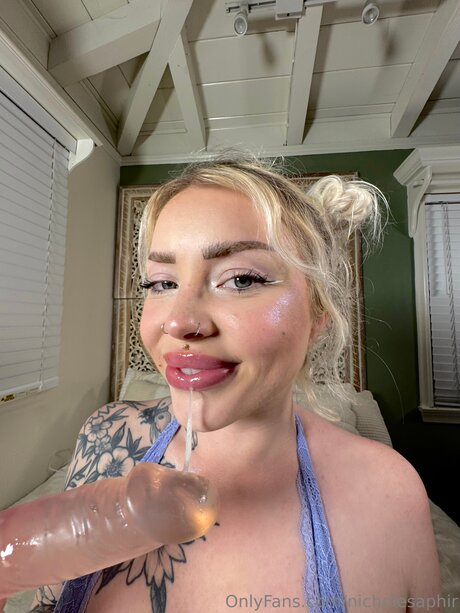 Foto desnuda filtrada de OnlyFans de Nicholesaphir