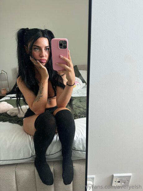 Foto desnuda filtrada de OnlyFans de Averyelsh