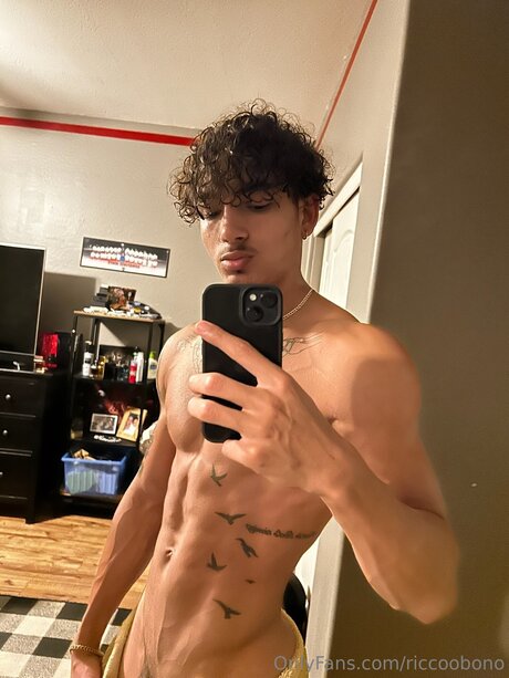 Foto desnuda filtrada de OnlyFans de Riccoobono
