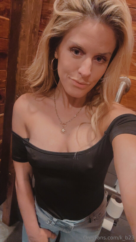 Foto desnuda filtrada de OnlyFans de K B23