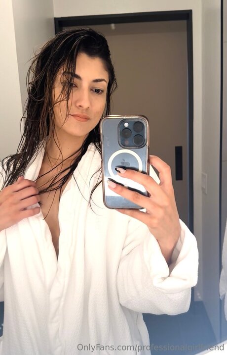 Professionalgirlfriend