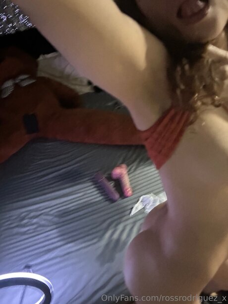 Foto desnuda filtrada de OnlyFans de Rossrodriguez X