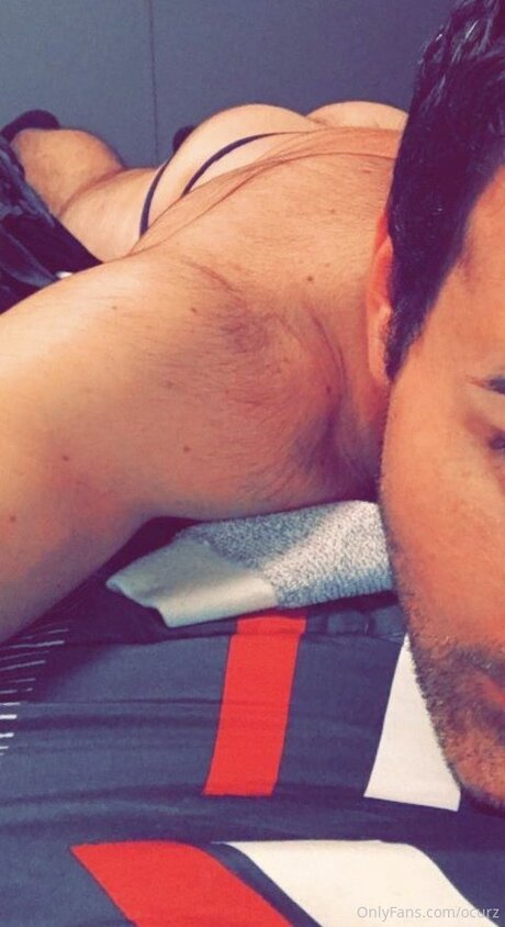 Foto desnuda filtrada de OnlyFans de Ocurztrixx