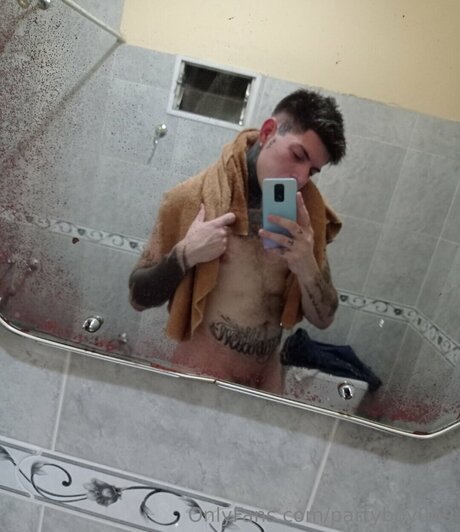 Partyboy069