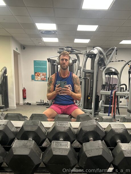 Foto desnuda filtrada de OnlyFans de Farmer S A M