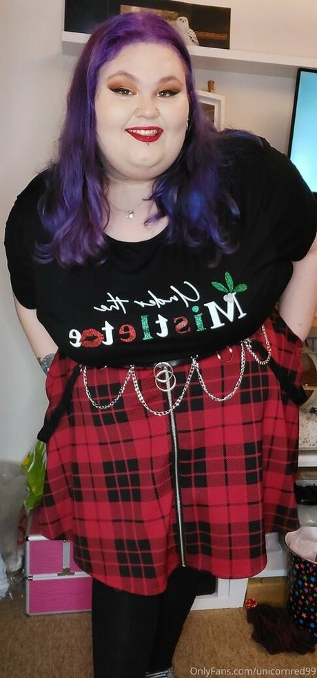 Unicornred99