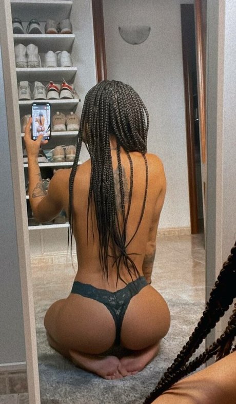 Foto desnuda filtrada de OnlyFans de Luna Ventura